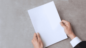 Pourquoi le toucher du papier influence autant la perception